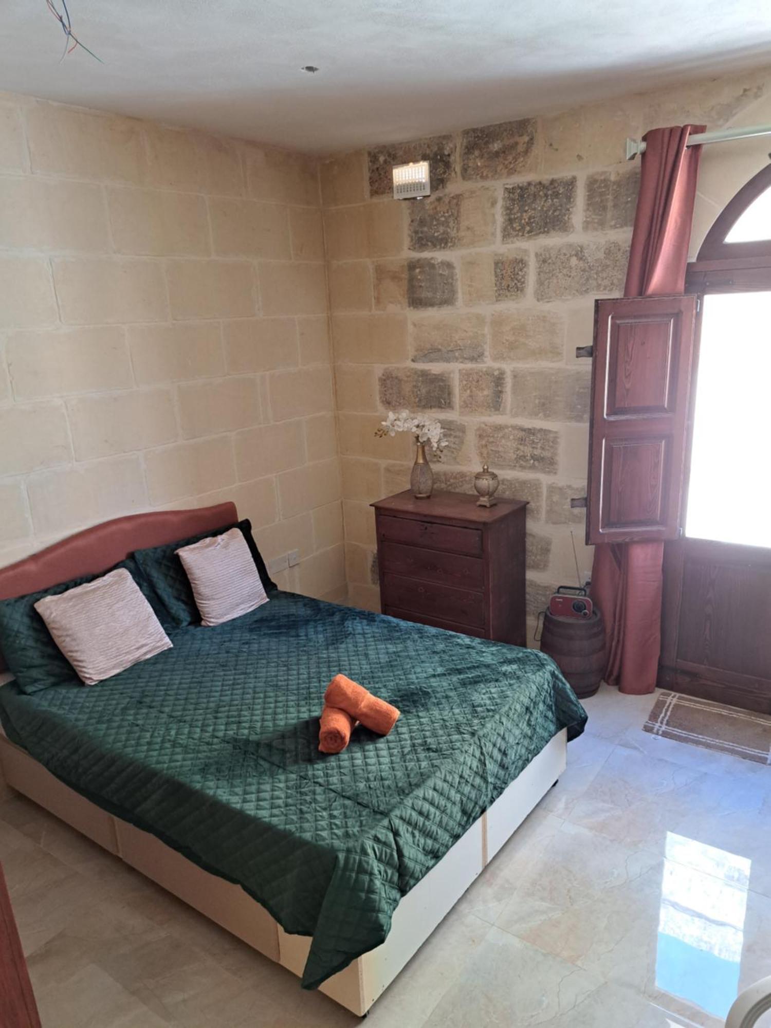Ta' Marta Lodge Victoria Bilik gambar